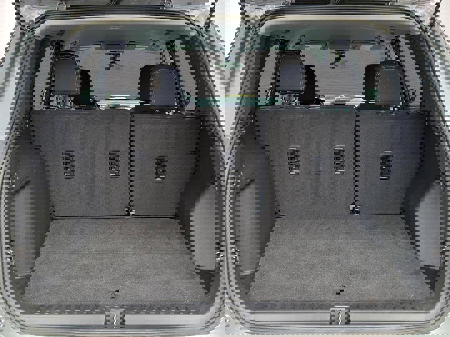 Used 2023 Chevrolet Equinox LS w/ LS Convenience Package image 12