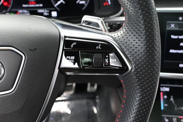 Used 2021 Audi RS 6 AWD/4WD image 31