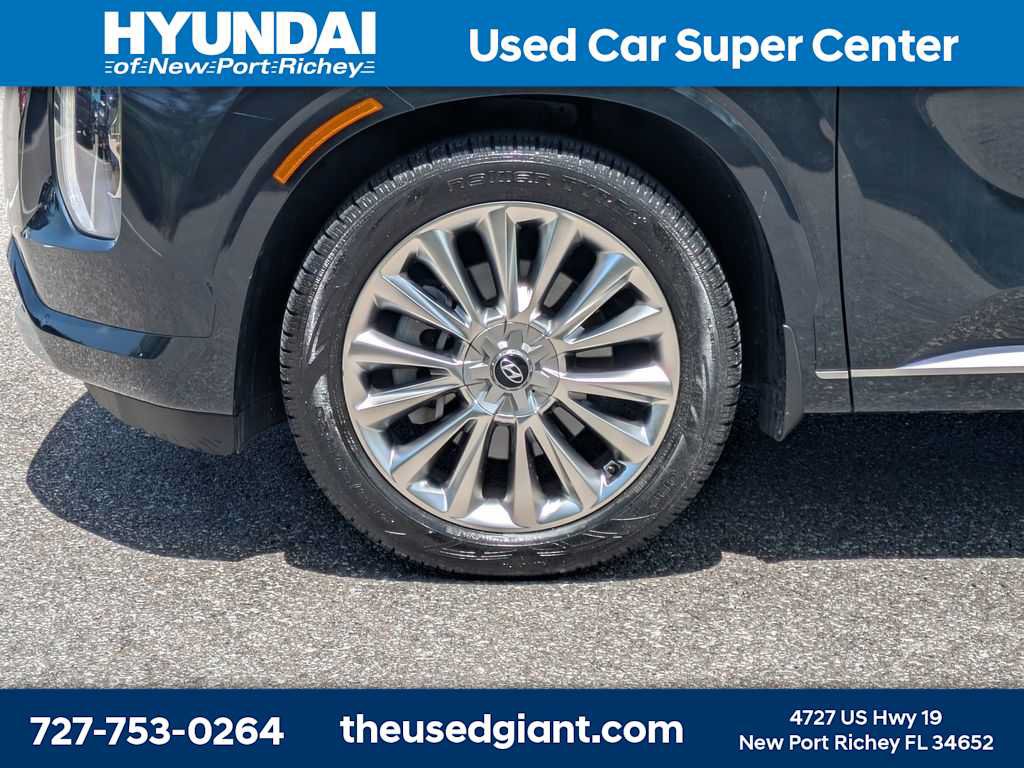 Used 2020 Hyundai Palisade Limited FWD image 10