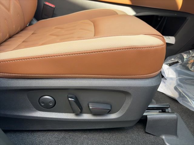 New 2026 Nissan Pathfinder Platinum image 22