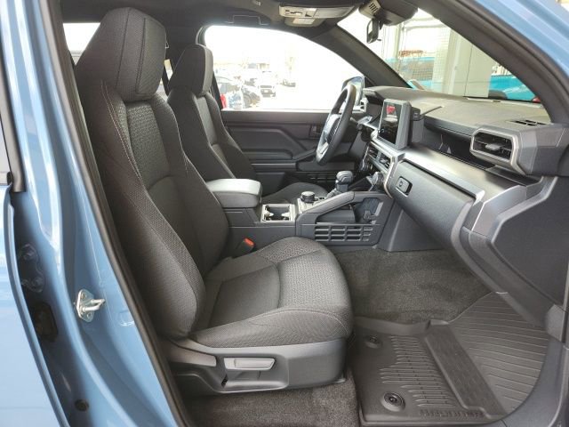 Certified 2025 Toyota 4Runner SR5 image 31