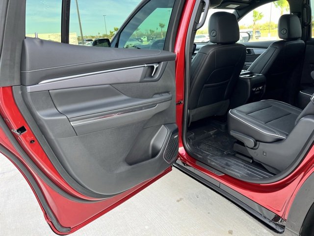 Used 2025 Buick Enclave Sport Touring w/ Power Package image 17