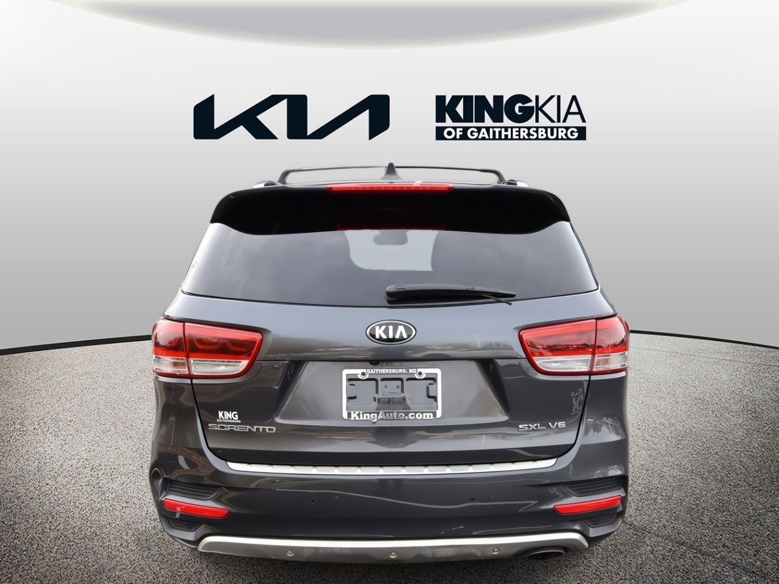 Used 2018 Kia Sorento SX image 4
