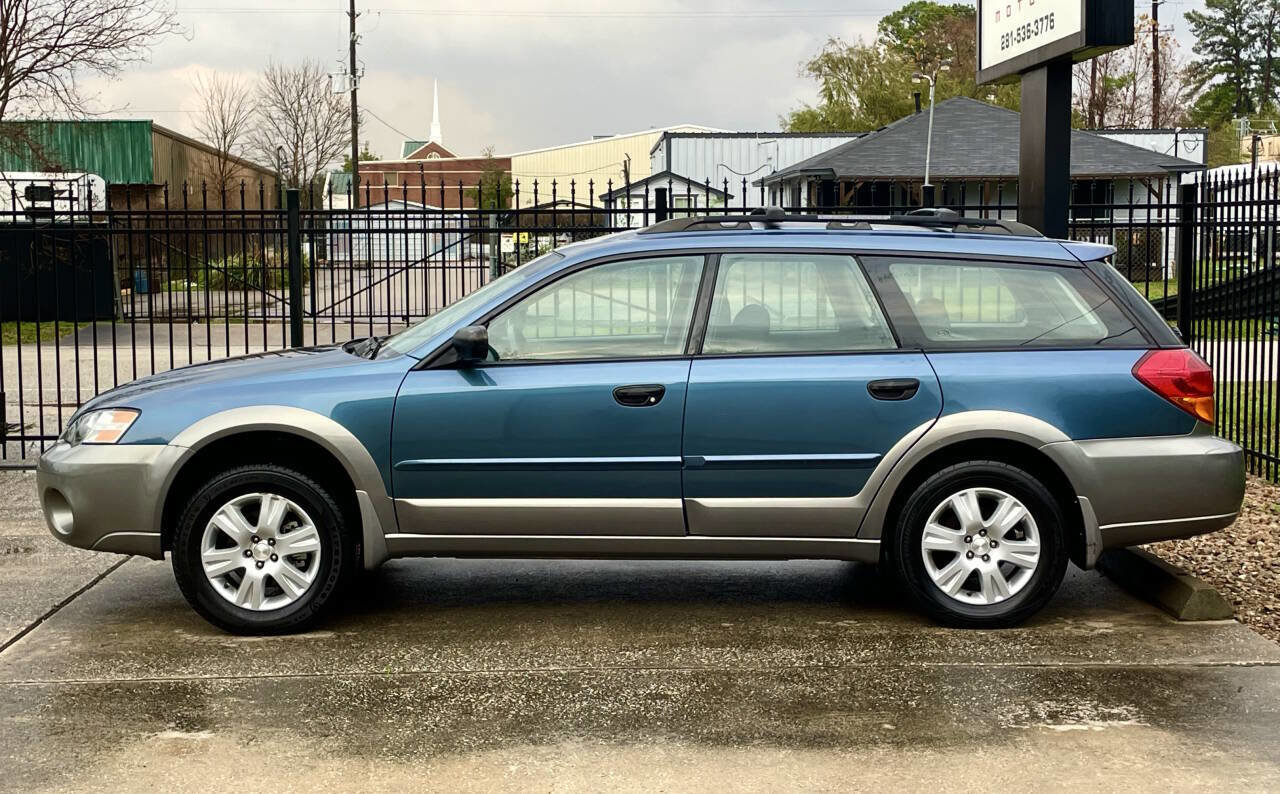Used 2005 Subaru Outback 2.5i image 4
