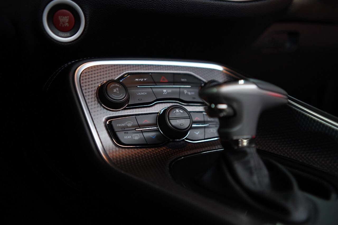 Used 2015 Dodge Challenger SRT Hellcat image 80