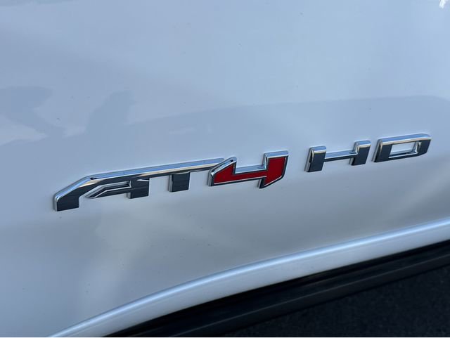 New 2026 GMC Sierra 2500 AT4 w/ AT4 Premium Plus Package image 9