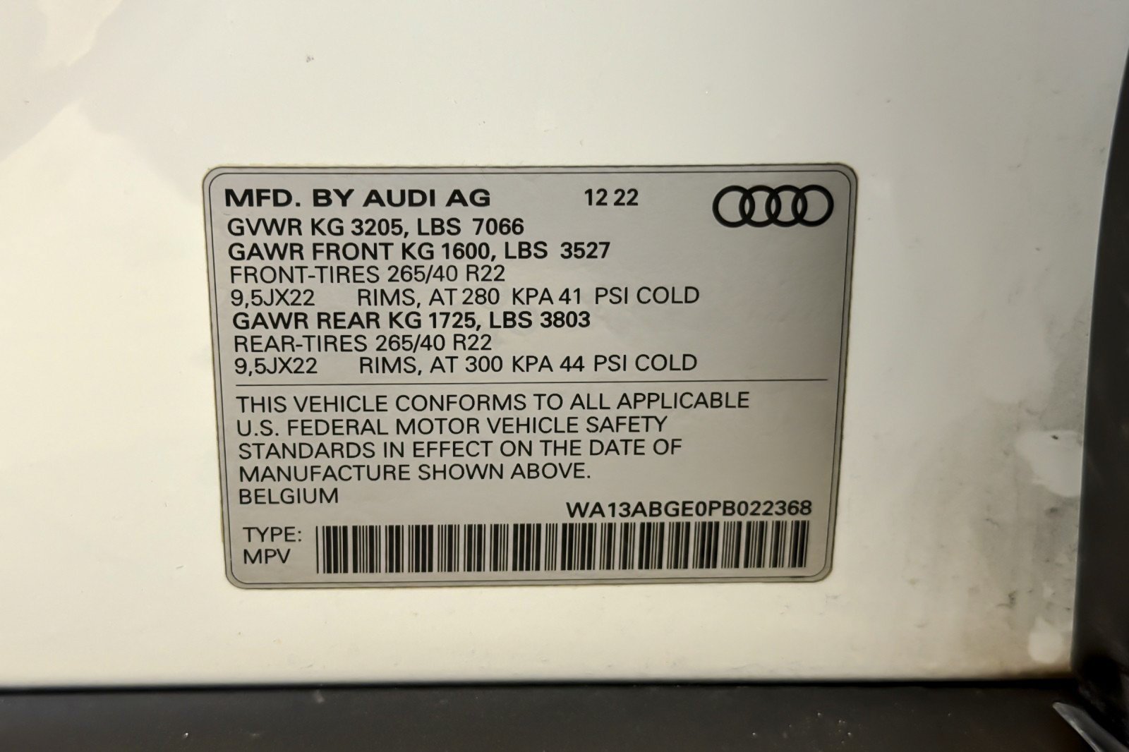 Used 2023 Audi e-tron Prestige w/ Prestige Package AWD/4WD image 28