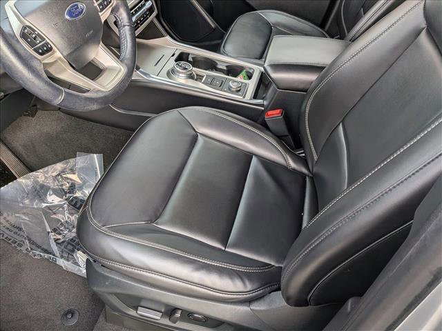 Used 2021 Ford Explorer XLT w/ Equipment Group 202A image 11