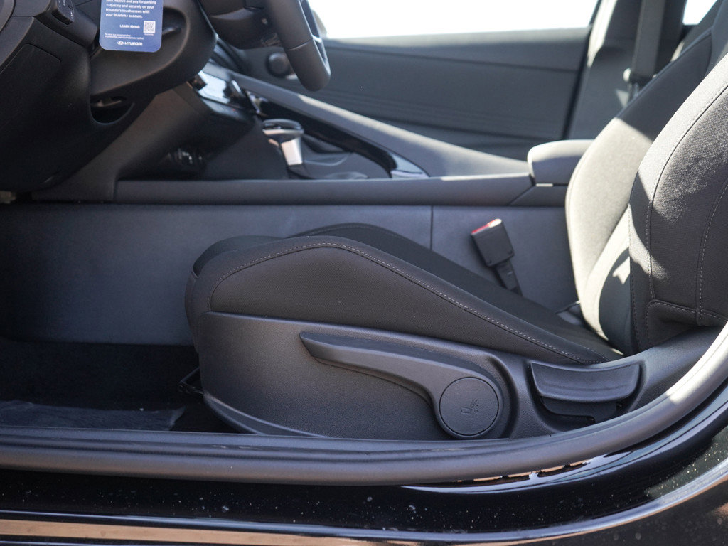 New 2026 Hyundai Elantra Sport image 16