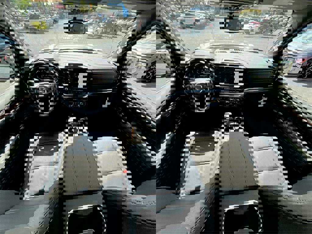 New 2026 GMC Sierra 1500 Elevation w/ Elevation Premium Package image 18