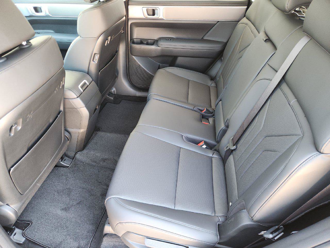 New 2027 Hyundai Santa Fe SEL FWD image 27