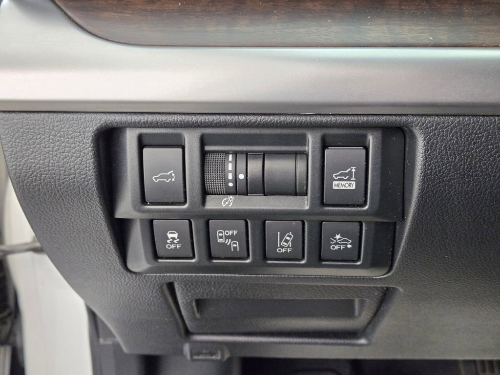 Used 2019 Subaru Outback 2.5i Limited w/ Popular Package #2 image 34