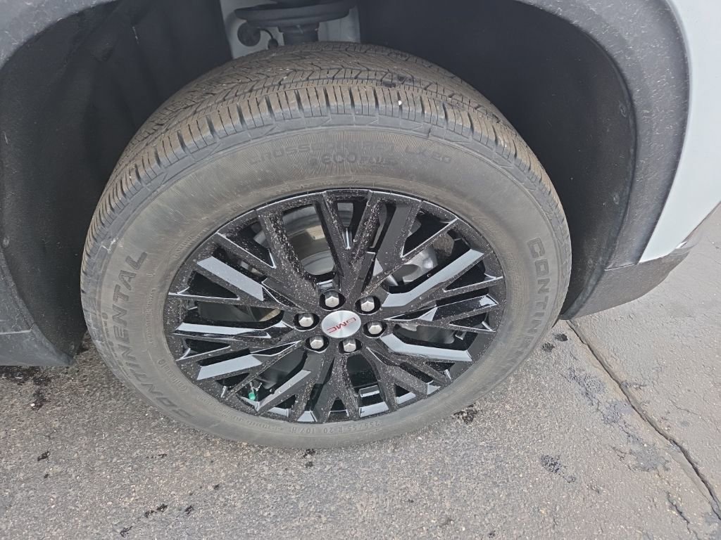 Certified 2025 GMC Acadia Elevation w/ Elevation Premium Package image 11