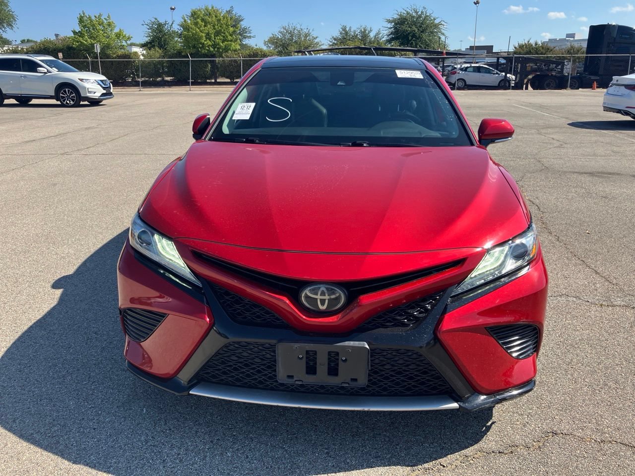 Used 2019 Toyota Camry XSE FWD image 2