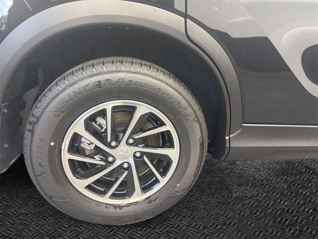 New 2026 Mitsubishi Eclipse Cross ES image 12