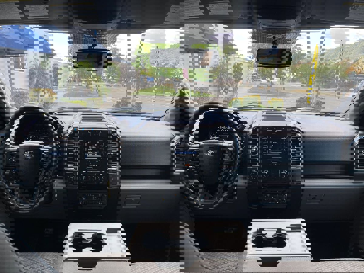 Used 2017 Ford F150 XLT w/ Equipment Group 301A Mid AWD/4WD image 15