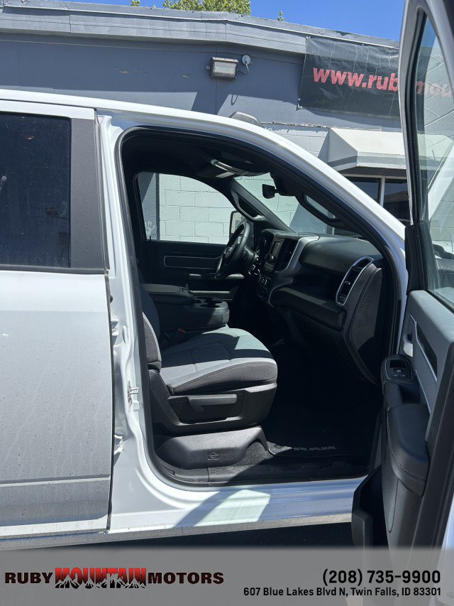 Used 2023 RAM 3500 Big Horn w/ Safety Group AWD/4WD image 25