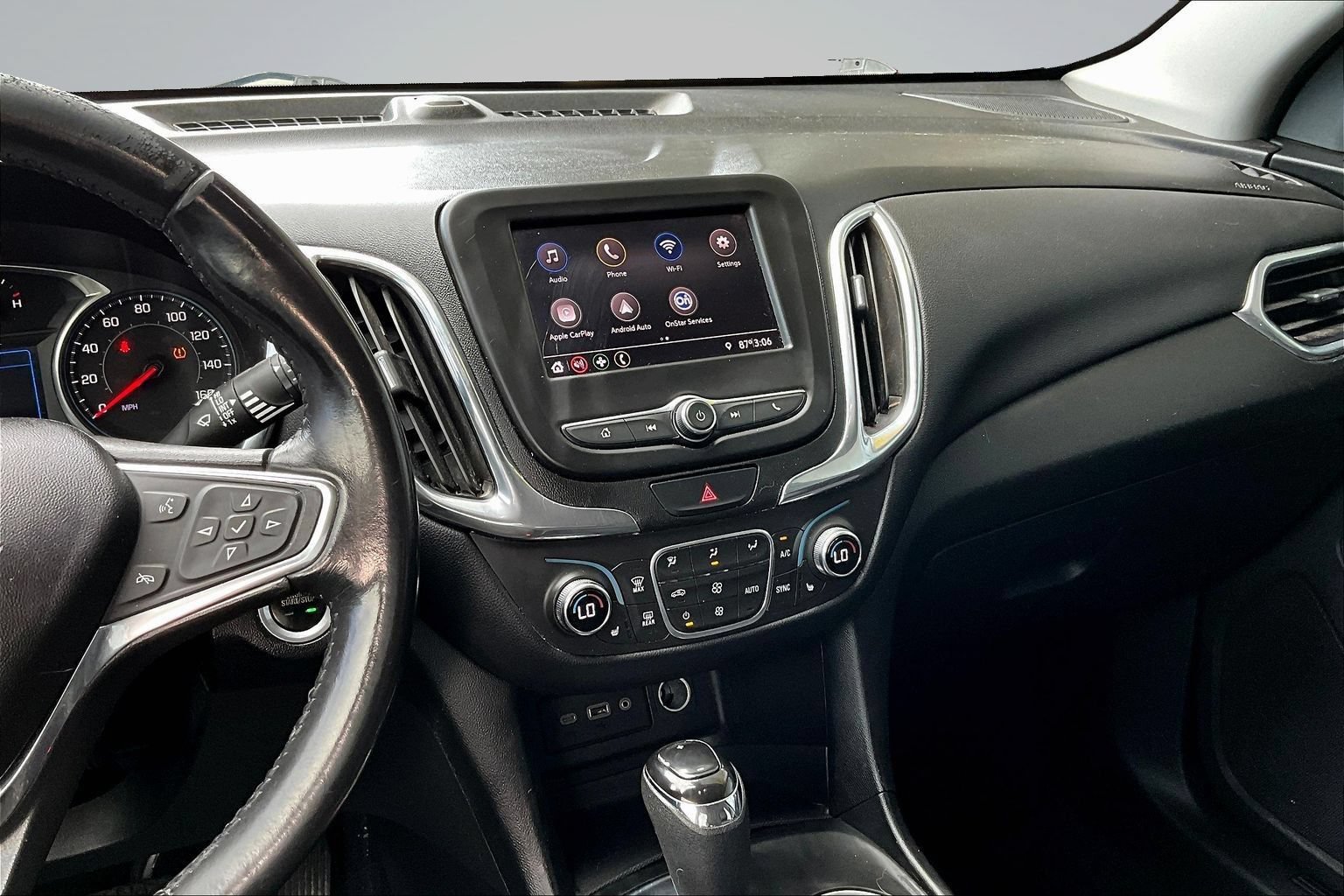 Used 2020 Chevrolet Equinox LT FWD image 8