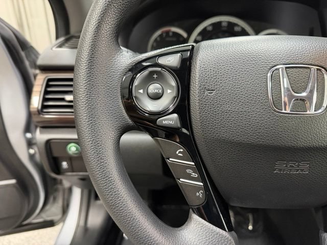 Used 2016 Honda Accord EX image 15