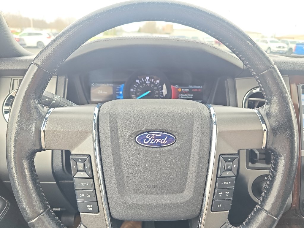 Used 2017 Ford Expedition EL Platinum image 22