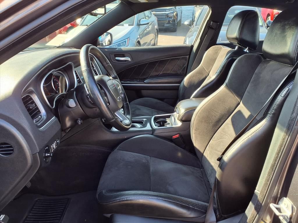 Used 2018 Dodge Charger GT image 13