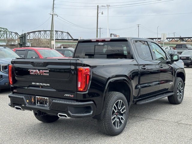 Certified 2025 GMC Sierra 1500 AT4 w/ AT4 Premium Package image 5