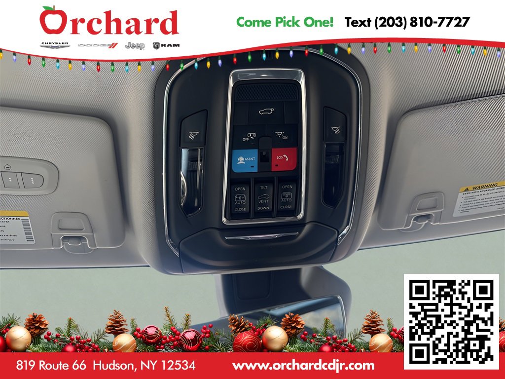 Used 2023 Jeep Grand Cherokee 4WD 4xe w/ Luxury Tech Group II image 31