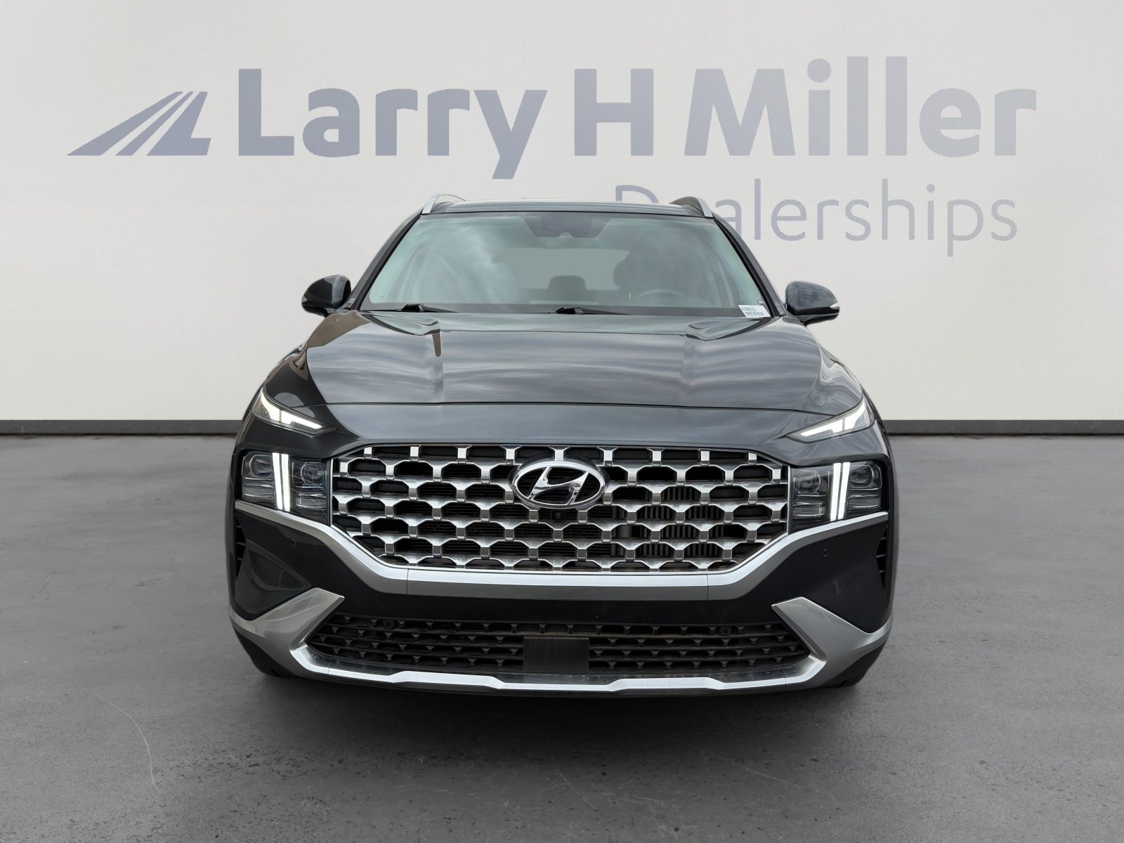 Used 2022 Hyundai Santa Fe Limited FWD image 8