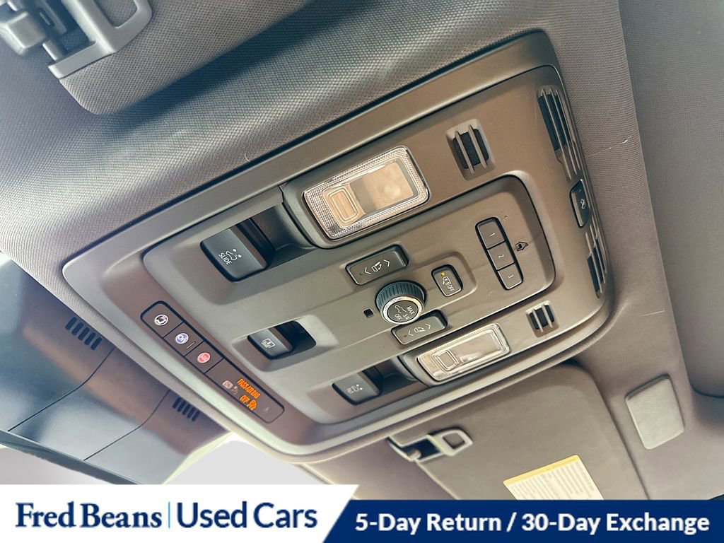 Used 2023 Cadillac Escalade Premium Luxury w/ LPO, Radiant Package AWD/4WD image 44