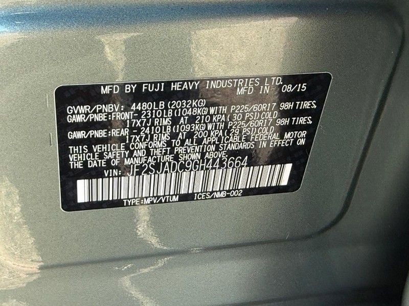 Used 2016 Subaru Forester 2.5i Premium w/ All-Weather Package AWD/4WD image 32