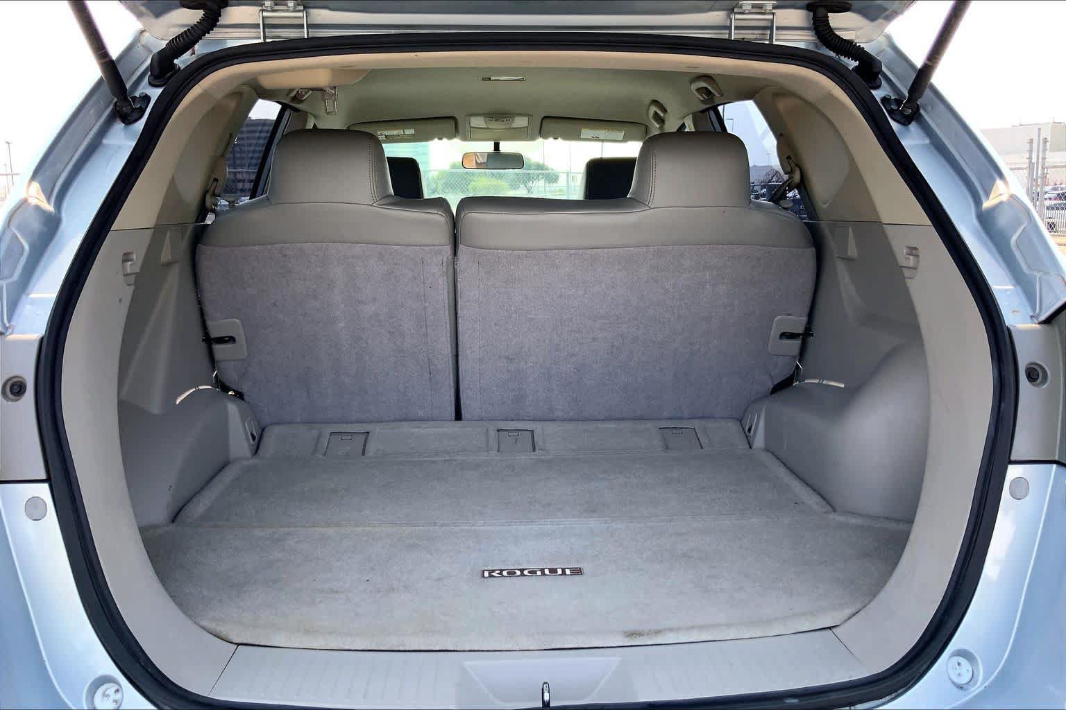 Used 2014 Nissan Rogue S w/ Convenience Package FWD image 34