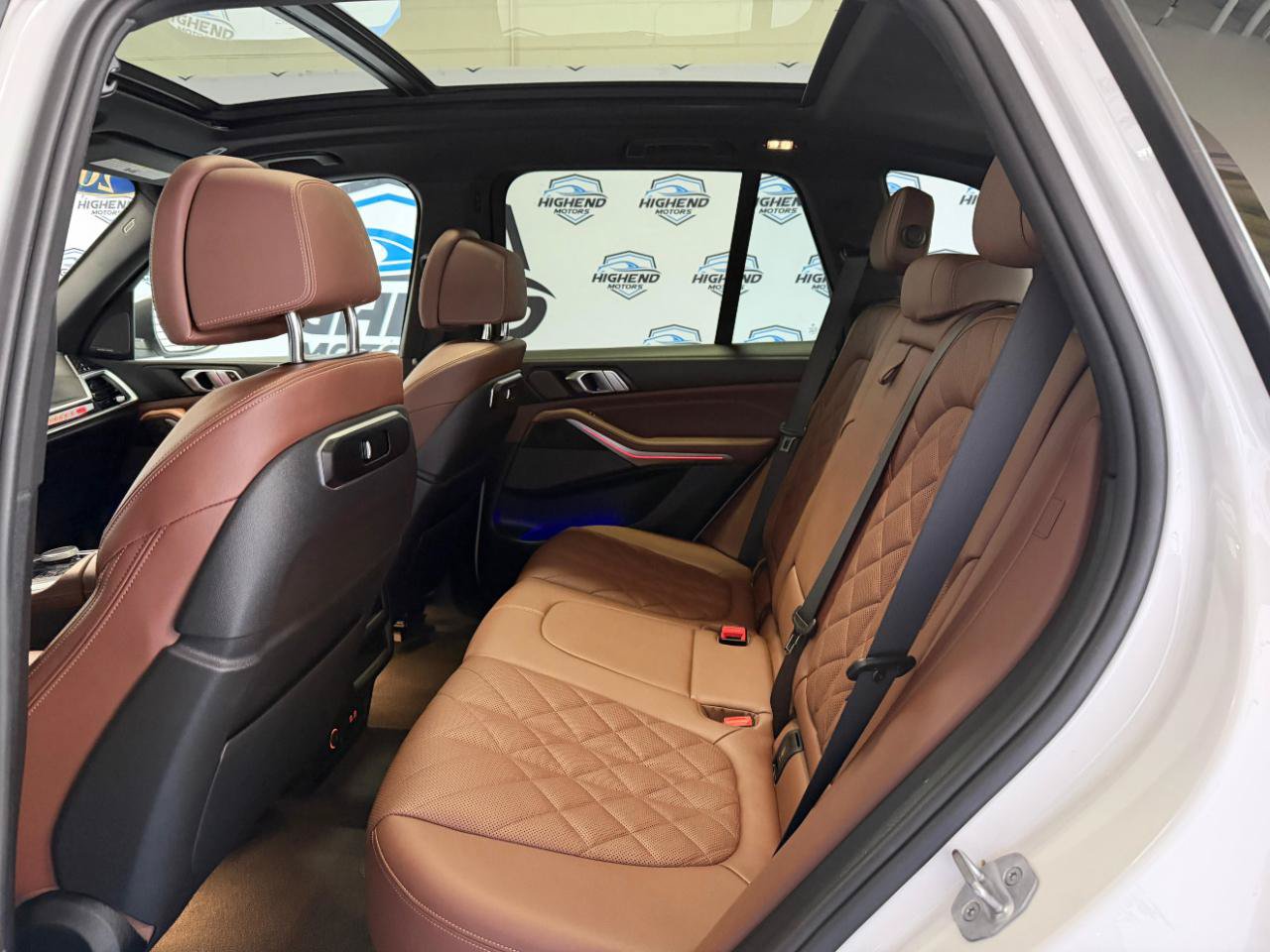 Used 2024 BMW X5 xDrive40i w/ Premium Package AWD/4WD image 20