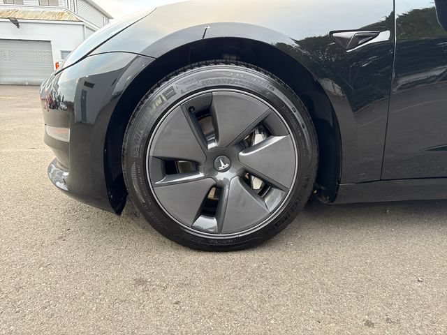 Used 2023 Tesla Model 3 Standard Range RWD image 29