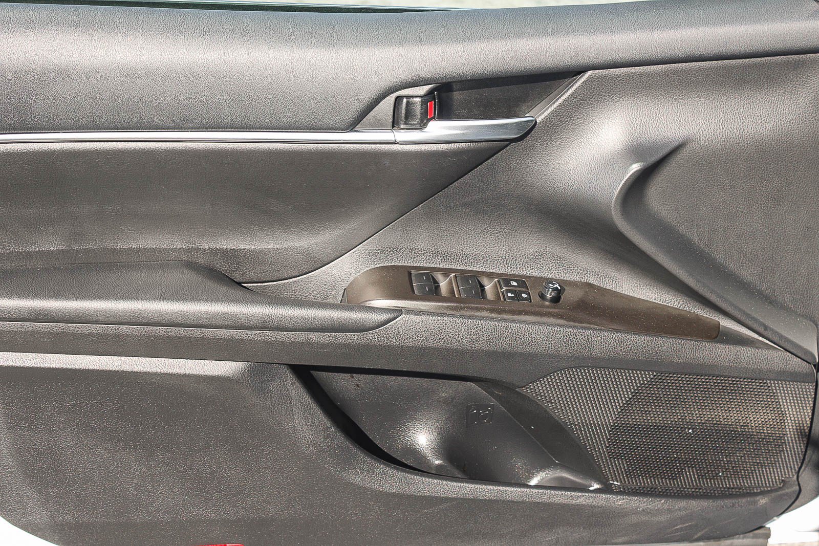Certified 2024 Toyota Camry SE FWD image 21