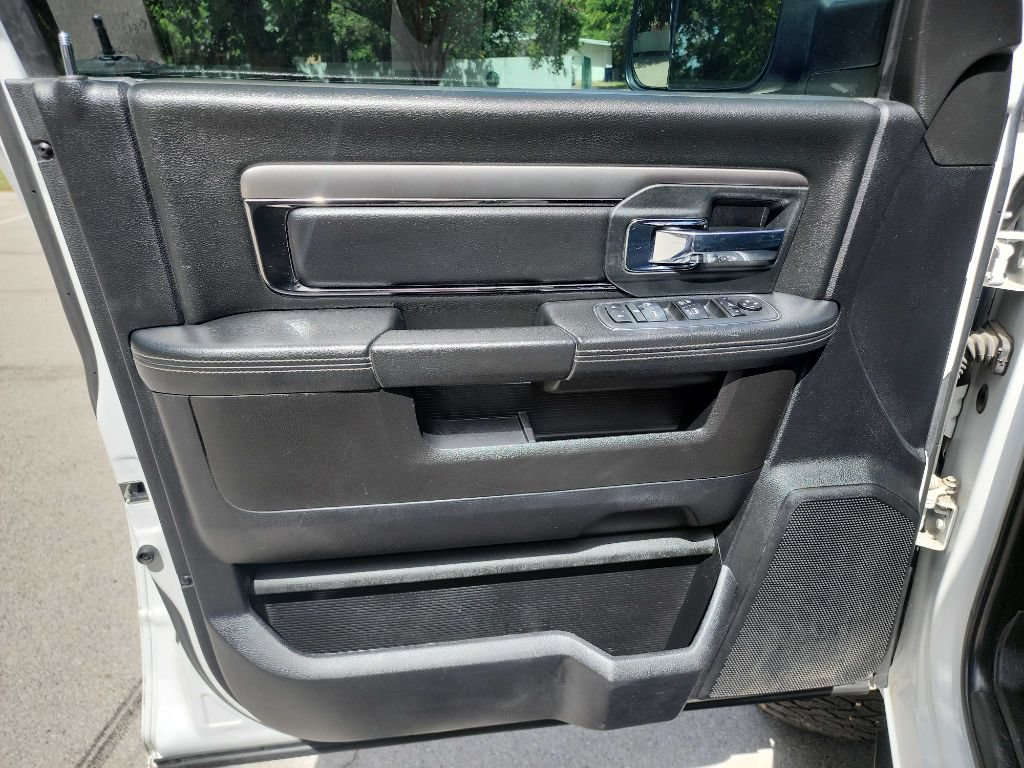 Used 2018 RAM 2500 Laramie w/ Sport Appearance Group RWD image 15