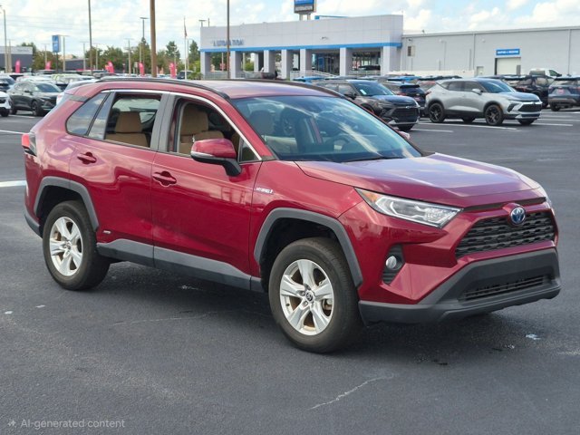 Used 2021 Toyota RAV4 XLE AWD/4WD video 3