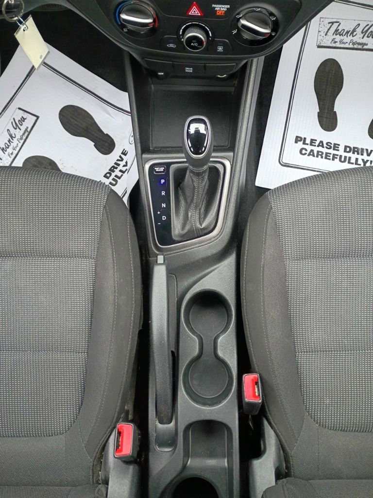 Used 2019 Hyundai Accent SE image 26