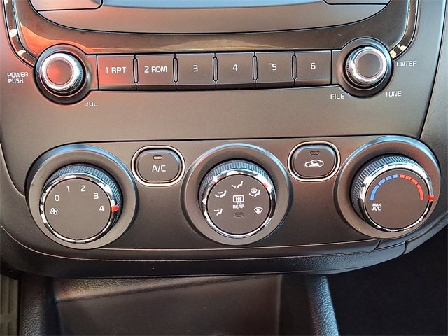 Used 2017 Kia Forte LX image 14