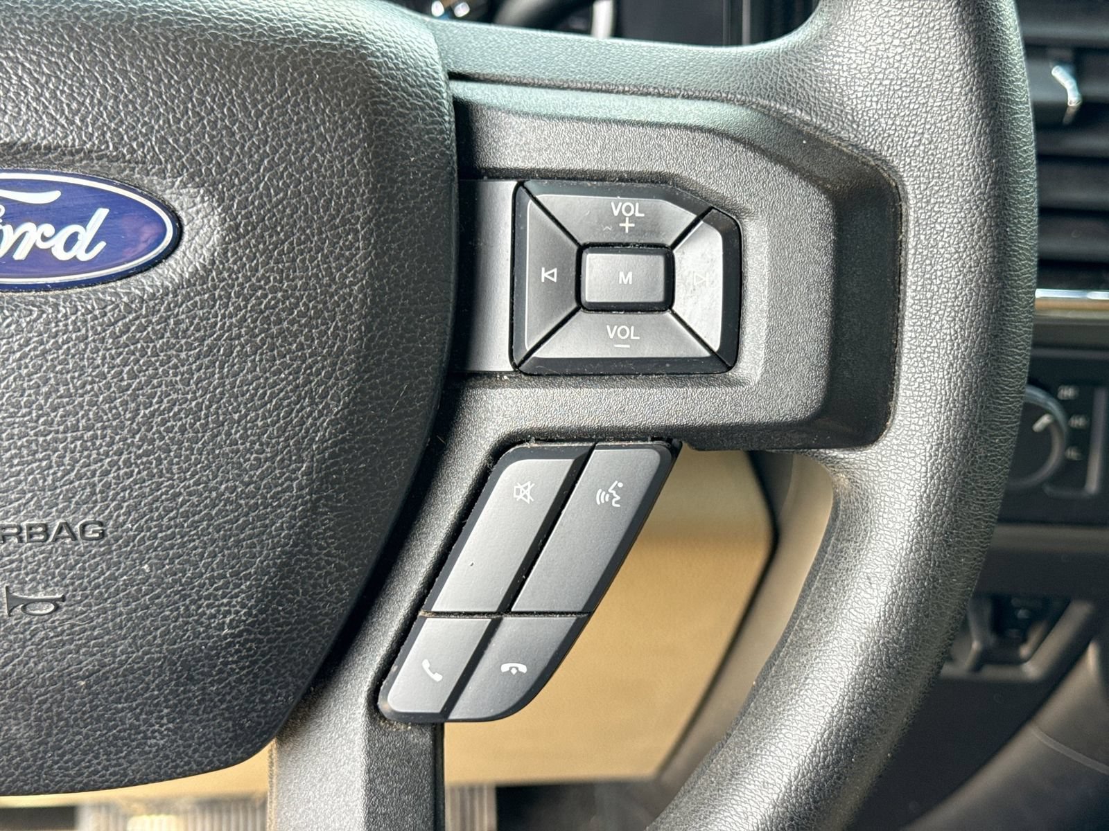 Used 2017 Ford F250 XLT AWD/4WD image 26