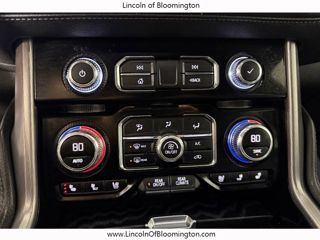 Used 2022 GMC Yukon XL Denali image 33