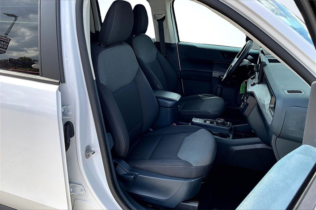 Used 2022 Ford Maverick XL image 7