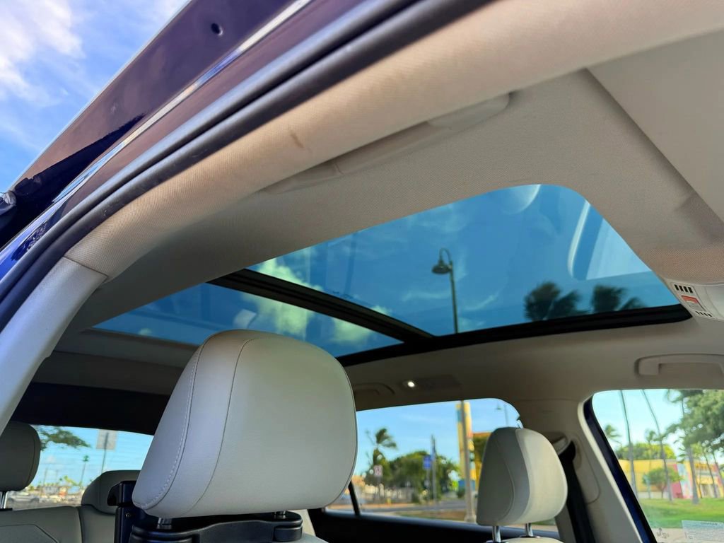 Used 2021 Volkswagen Tiguan SEL image 15