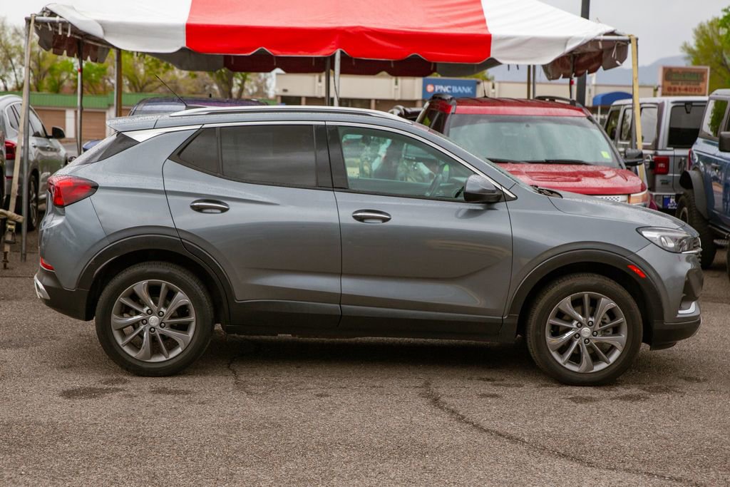 Used 2021 Buick Encore GX Essence w/ Experience Buick Package image 4