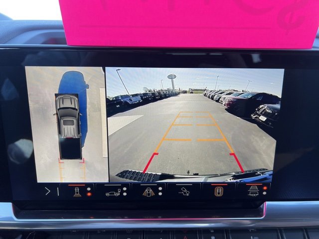 Used 2024 Chevrolet Silverado 1500 High Country w/ Technology Package image 27