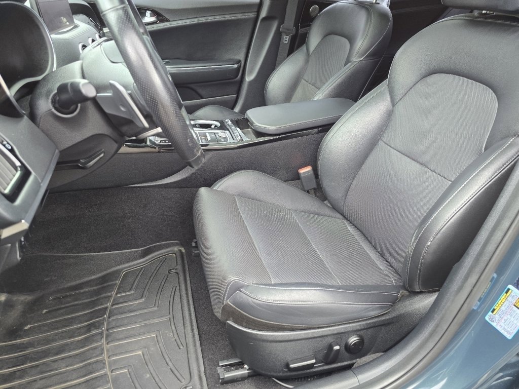 Used 2022 Kia Stinger GT-Line w/ Sun & Sound Package image 20