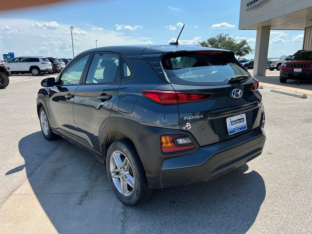 Used 2021 Hyundai Kona SE AWD/4WD image 4