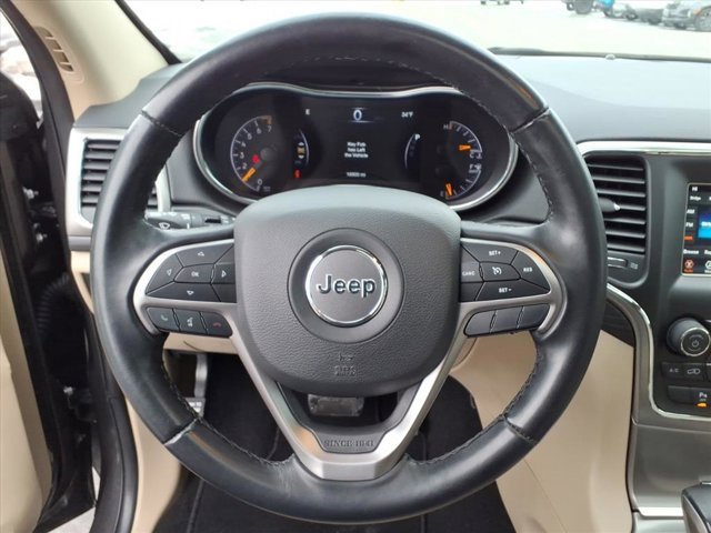 Used 2021 Jeep Grand Cherokee Laredo image 20