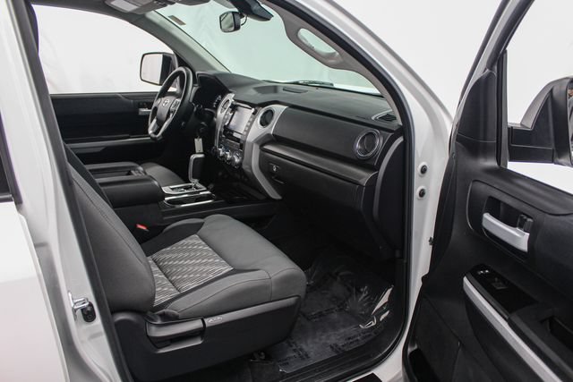 Used 2021 Toyota Tundra SR5 AWD/4WD image 27