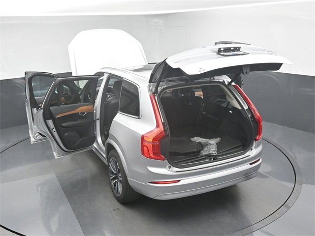 Used 2022 Volvo XC90 T6 Momentum w/ Climate Package image 52