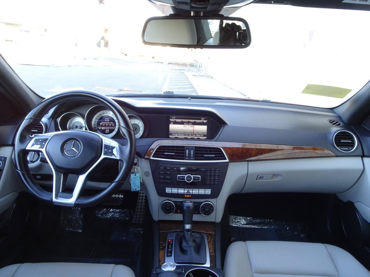 Used 2013 Mercedes-Benz C 300 4MATIC Sedan image 14